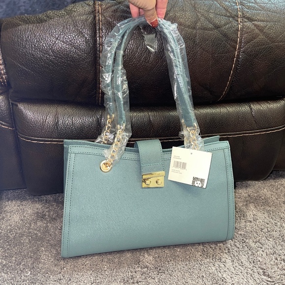 Anne Klein Handbags - Anne Klein Rosemary purse